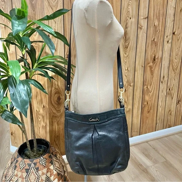 COACH Ashley Black & Snakeskin Leather Crossbody Bag F20114 - Picture 5 of 16